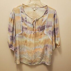 Women's Zac & Rachel 3/4 sleeve Top. Size L, Multi color, tie at neck, So Cute!